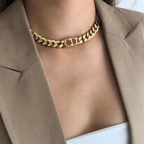 dior choker gold used